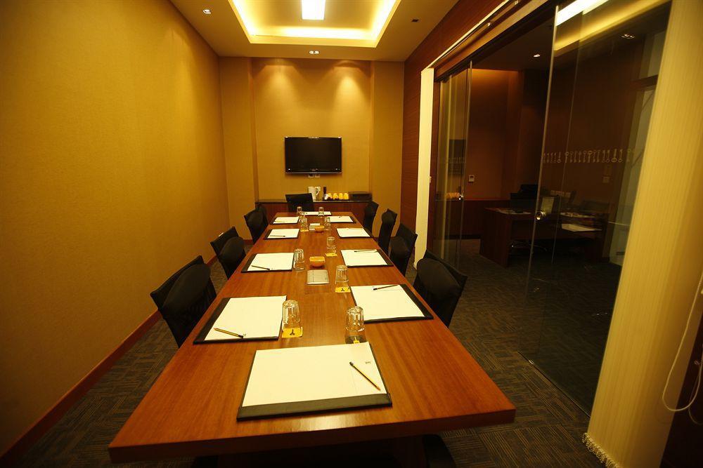 Keys Select By Lemon Tree Hotels, Whitefield, Bengaluru Εξωτερικό φωτογραφία