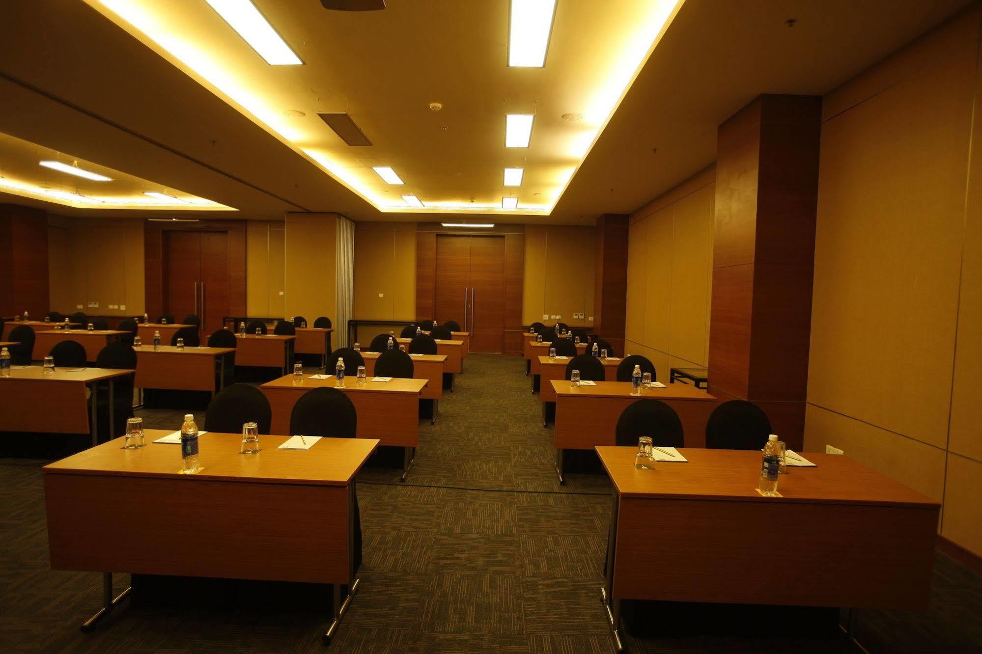Keys Select By Lemon Tree Hotels, Whitefield, Bengaluru Εξωτερικό φωτογραφία